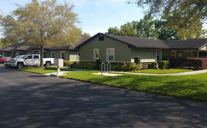 Pictures of Office property located at 400 W SR 434, Oviedo, FL 32765 for sales - image #1