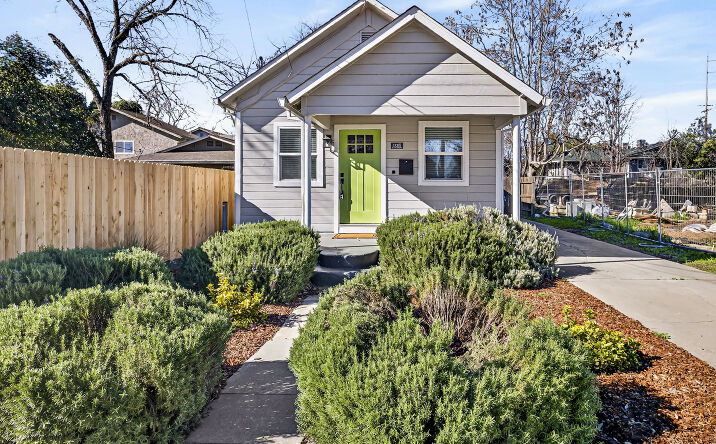Pictures of Multifamily property located at 1128 W 5th, Chico, CA 95928 for sales - image #1