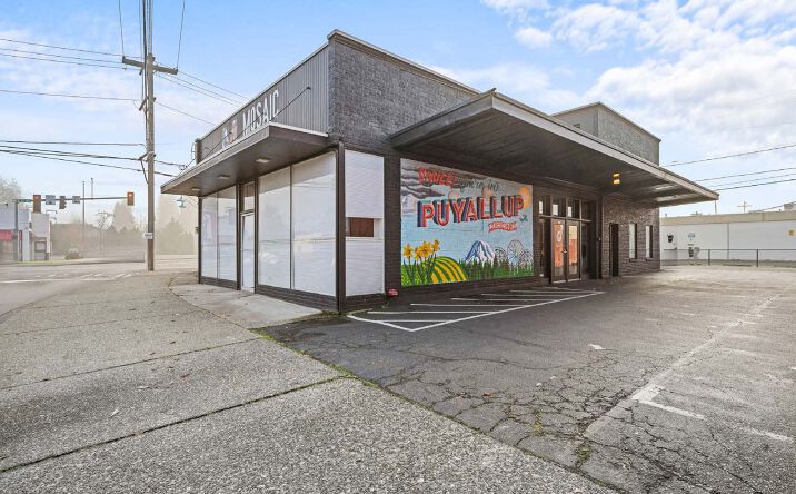 Pictures of Retail, Office property located at 210 2nd Street NE, Puyallup, WA 98372 for sales - image #1
