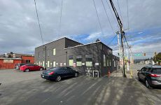 31526061