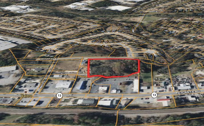 Pictures of Land property located at Wood Ave, Gainesville, GA 30504 for sales - image #1