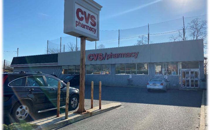 Pictures of Retail property located at 2030 Hillside Ave., New Hyde Park, NY 11040 for sales - image #1