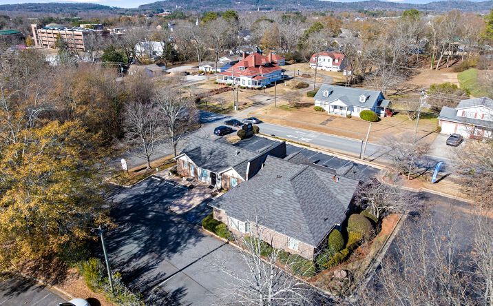 Pictures of Office property located at 203 Pirkle Ferry Rd, Cumming, GA 30040 for sales - image #1