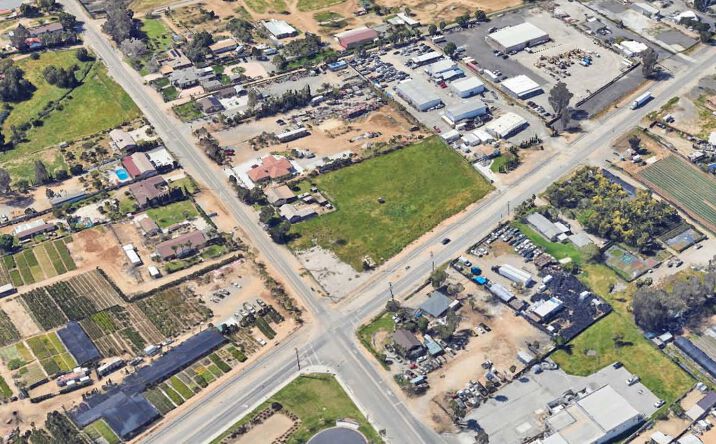 Pictures of Land property located at 8804 Jurupa Rd, Riverside, CA 92509 for sales - image #1