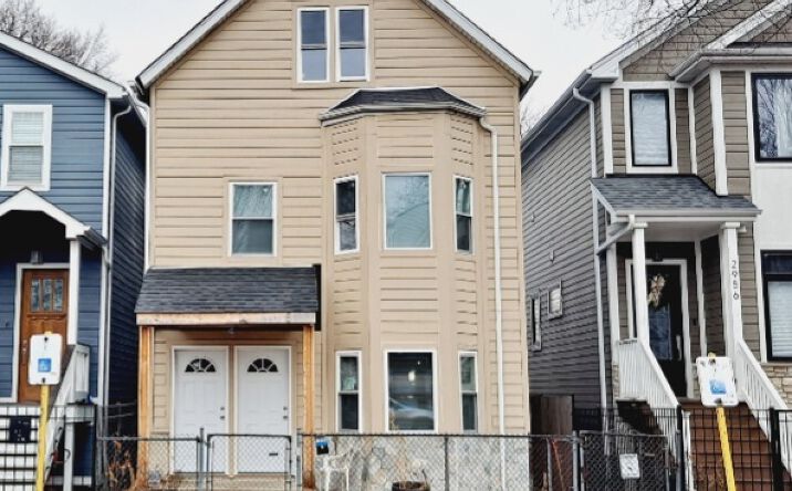Pictures of Multifamily property located at 2958 W Nelson Street, Chicago, IL 60618 for sales - image #1