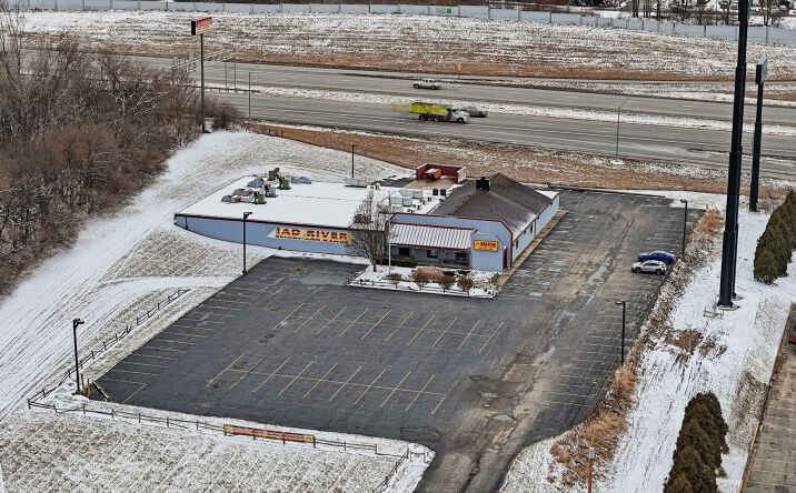 Pictures of Retail property located at 309 E Leffel Lane, Springfield, OH 45505 for sales - image #1