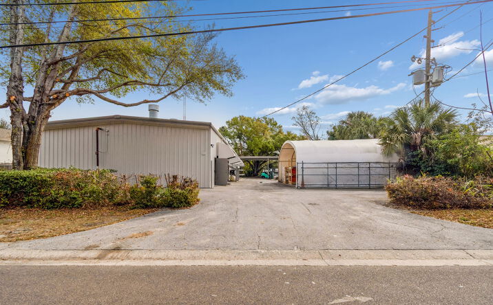 Pictures of Industrial property located at 1060 Harbor Lake Dr, Safety Harbor, FL 34695 for sales - image #1