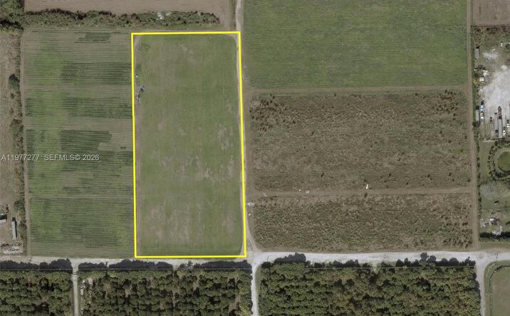 Pictures of Land property located at 15202 SW 194th Ave, Miami, FL 33196 for sales - image #1