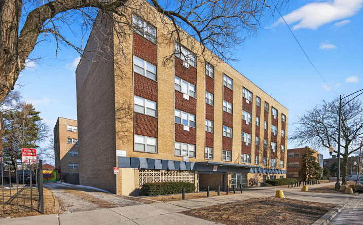 Pictures of Multifamily property located at 7733 S South Shore Dr, Chicago, IL 60649 for sales - image #1