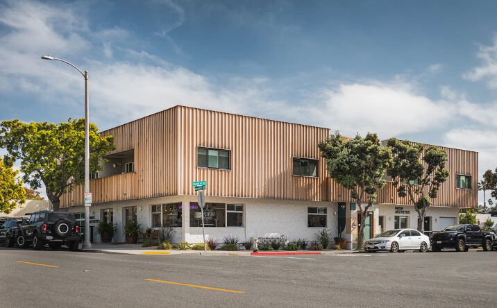 Pictures of Mixed Use, Multifamily, Office, Retail property located at 2727 Roosevelt St, Carlsbad, CA 92008 for sales - image #1