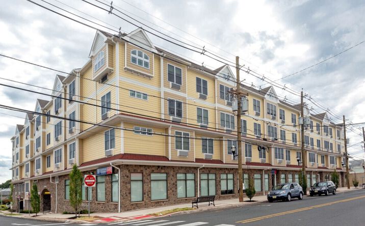 Pictures of Multifamily, Retail property located at 510 Hamilton St, Franklin Township, NJ 08873 for sales - image #1
