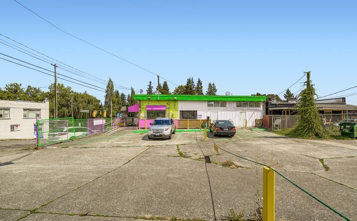 Pictures of Retail property located at 11463 Rainier Ave S, Seattle, WA 98178 for sales - image #1