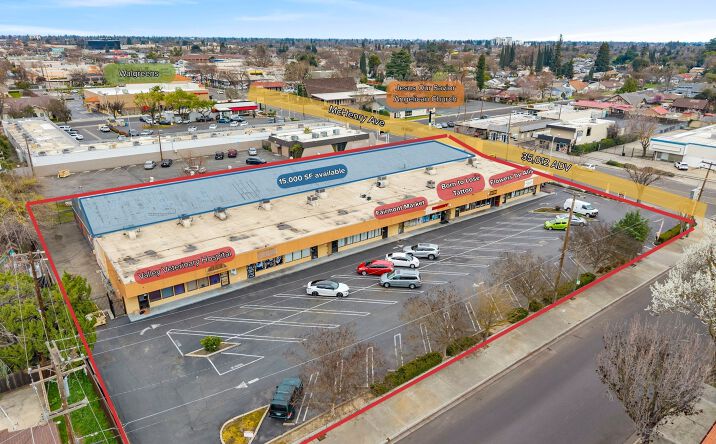 Pictures of Retail property located at 1009 McHenry Ave, Modesto, CA 95350 for sales - image #1