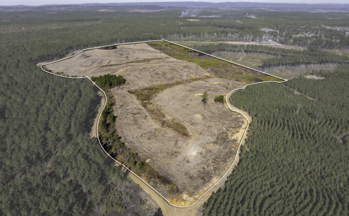 Pictures of Land property located at Lakewood Dr, Columbiana, AL 35051 for sales - image #1
