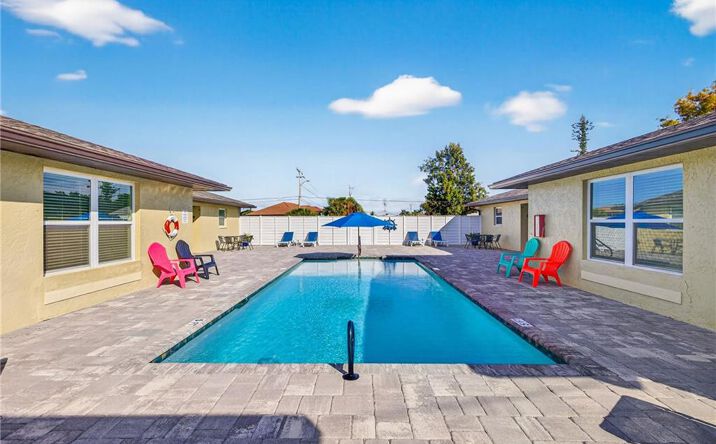 Pictures of Multifamily property located at 624 SE 46th Street, Cape Coral, FL 33904 for sales - image #1