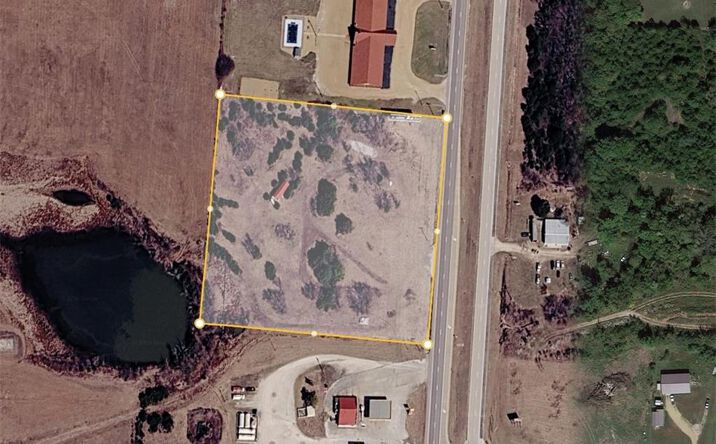 Pictures of Land property located at 23397 65 Highway, Warsaw, MO 65338 for sales - image #1
