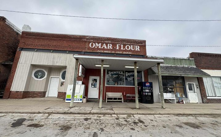Pictures of Retail property located at 107 E Chariton Street, Moravia, IA 52571 for sales - image #1