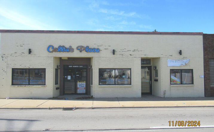 Pictures of Retail property located at 3334 Chicago Road, Steger, IL 60475 for sales - image #1