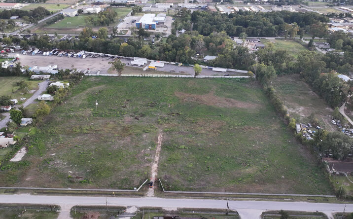 Pictures of Land property located at 1826 Gault Rd, Houston, TX 77039 for sales - image #1