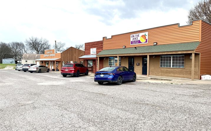 Pictures of Mixed Use property located at 301 I Street NW, Ardmore, OK 73401 for sales - image #1