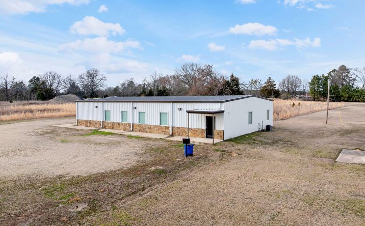 Pictures of Land property located at 1514 SW 3rd Street, Antlers, OK 74523 for sales - image #1