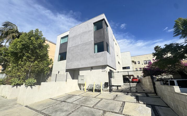 Pictures of Multifamily property located at 412 N Ardmore Ave, Los Angeles, CA 90004 for sales - image #1