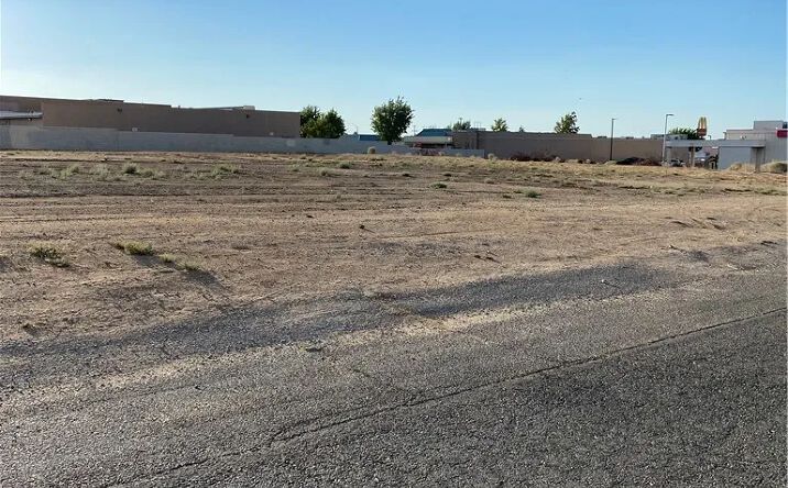 Pictures of Land property located at H, Hesperia, CA 92345 for sales - image #1