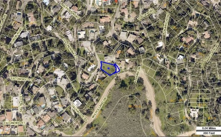 Pictures of Land property located at Golondrina, Woodland Hills, CA 91364 for sales - image #1