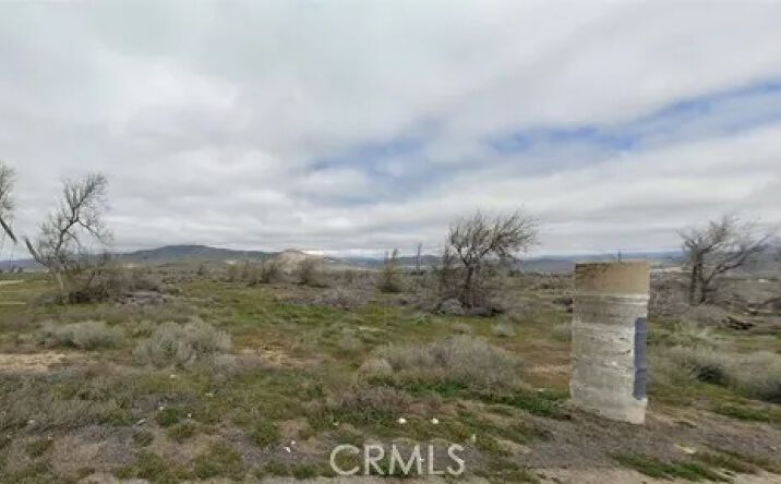 Pictures of Land property located at 8 Highline, Tehachapi, CA 93561 for sales - image #1