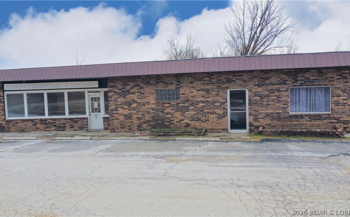 Pictures of Business for Sale, Office property located at 1061 E 1st Street, Warsaw, MO 65355 for sales - image #1