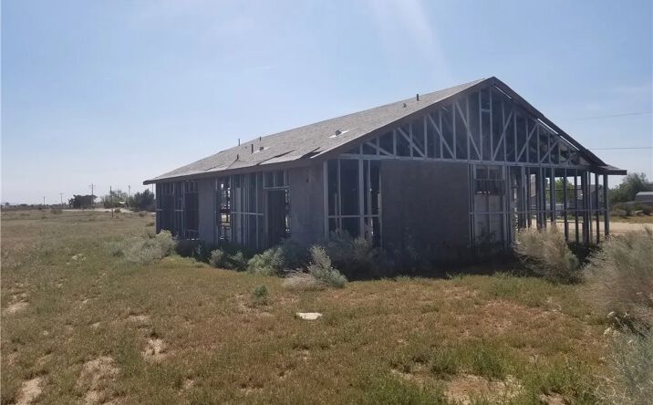 Pictures of Land property located at 1 Olivine Dr., Victorville, CA 92392 for sales - image #1