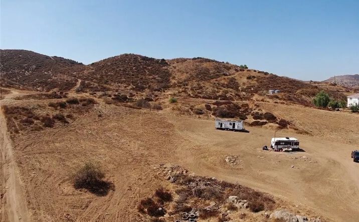 Pictures of Land property located at Campos Rd, Perris, CA 92570 for sales - image #1