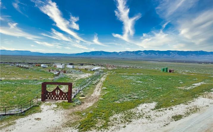 Pictures of Land property located at Vac/235 Stw Drt /vic Avenue A8, Fairmont, CA 93536 for sales - image #1