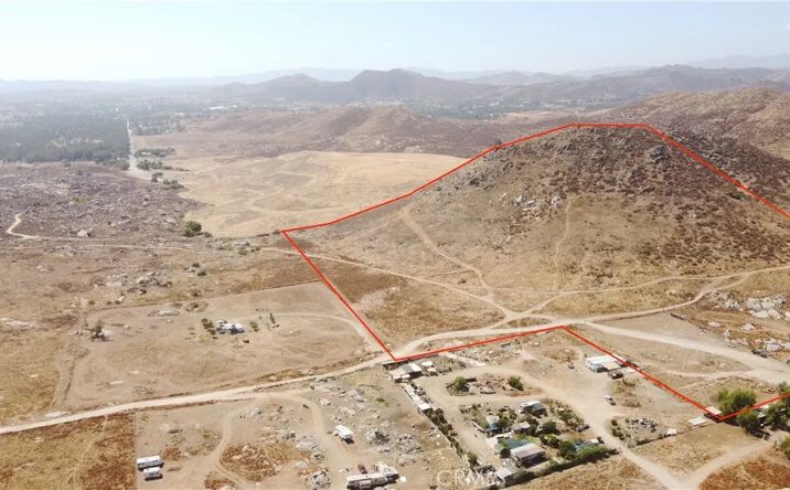 Pictures of Land property located at Marie, Perris, CA 92570 for sales - image #1