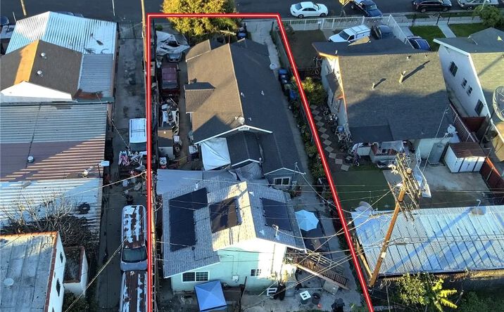 Pictures of Multifamily property located at 244-- 246 W 66th Street, Los Angeles, CA 90003 for sales - image #1