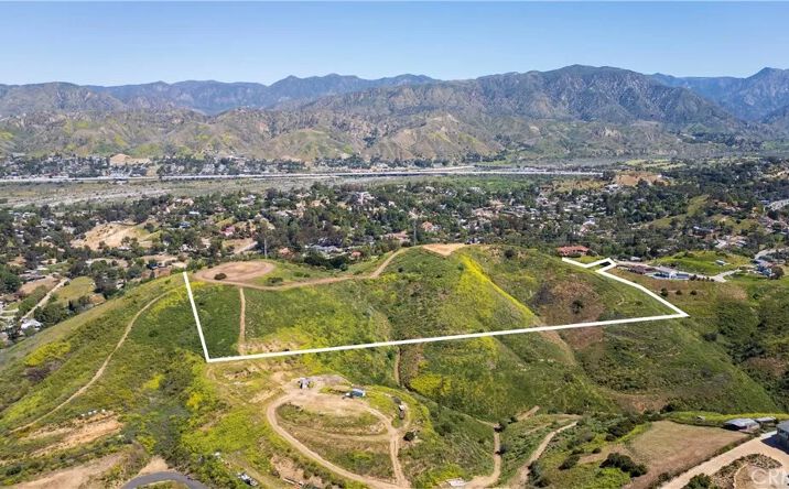 Pictures of Land property located at Mary Bell, Shadow Hills, CA 91040 for sales - image #1