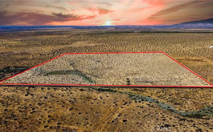Pictures of Land property located at Avenue O, Palmdale, CA 93591 for sales - image #1