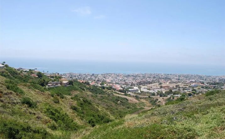 Pictures of Land property located at 170 Avenida Presidio, San Clemente, CA 92672 for sales - image #1