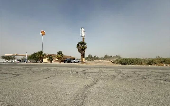 image of property at 8960 E HOBSON WAY Blythe CA 92225