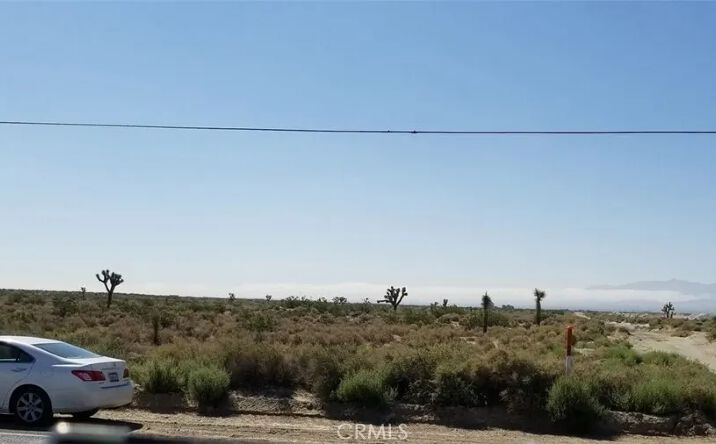 Pictures of Land property located at 4901 El Mirage, Phelan, CA 92301 for sales - image #1