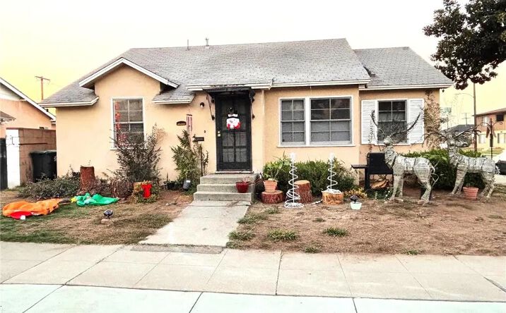 Pictures of Multifamily property located at 231 Blackshear Avenue, Los Angeles, CA 90022 for sales - image #1