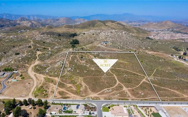 Pictures of Land property located at Byers, Menifee, CA 92584 for sales - image #1
