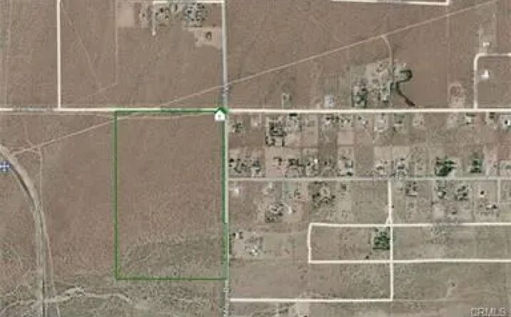 Pictures of Land property located at Milpas, Apple Valley, CA 92308 for sales - image #1