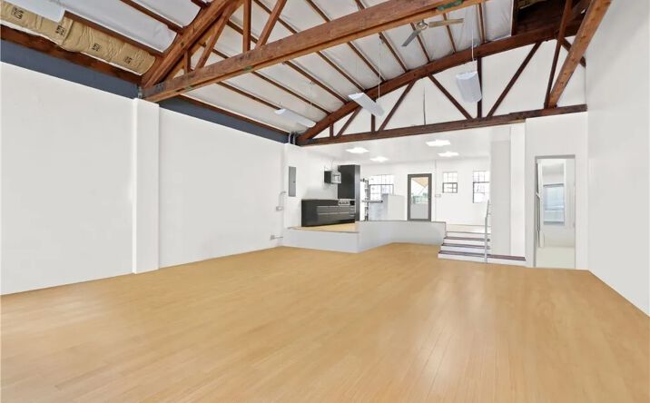 image of property at 2331 S ALMA ST San Pedro CA 90731-5714