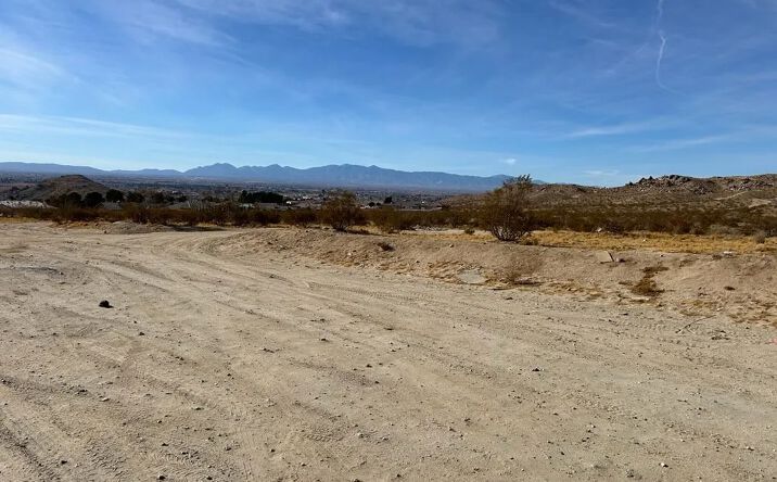 Pictures of Land property located at Apple Valley, Apple Valley, CA 92307 for sales - image #1