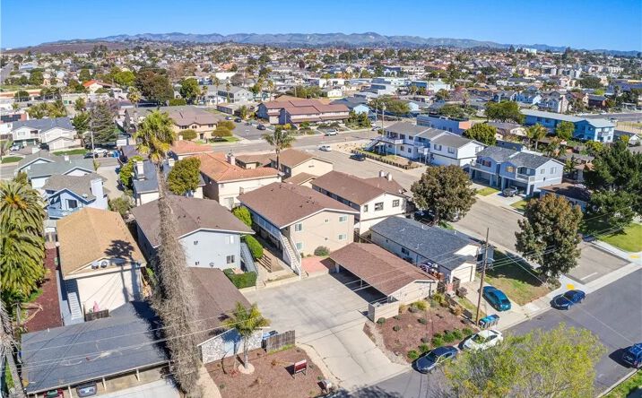 image of property at 881 MANHATTAN AVE Grover Beach CA 93433-2439