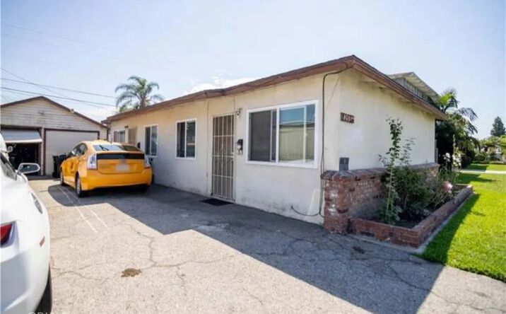 image of property at 12512 ROSE AVE Downey CA 90242-2793