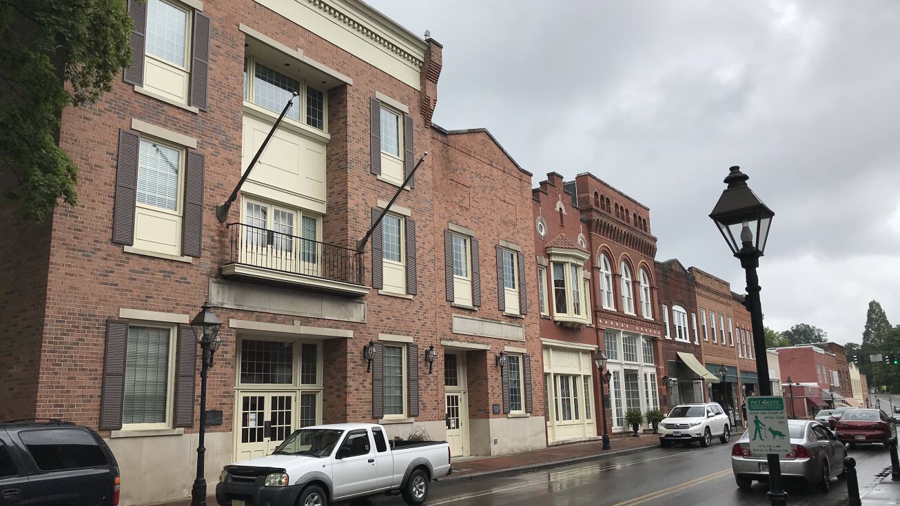 107 E Main Street, Rogersville, TN 37857