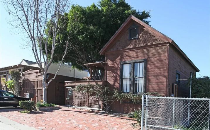 image of property at 2442 STATE STREET San Diego CA 92101