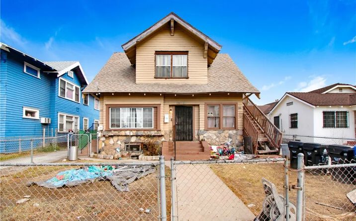 image of property at 217 E 51ST ST Los Angeles CA 90011-4501